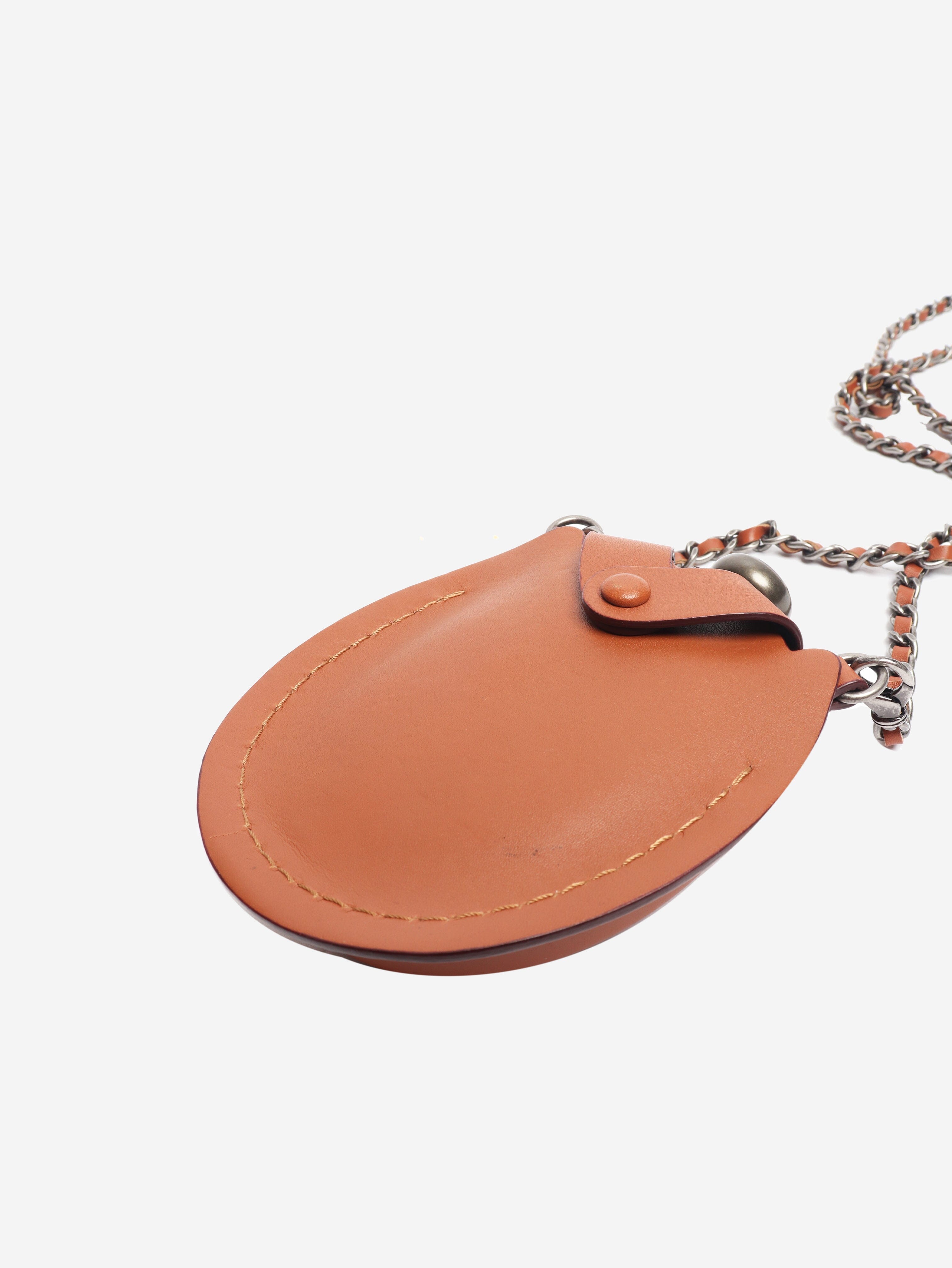 Brown sporan flask Wallets, Purses & Small Leather Goods Chanel 