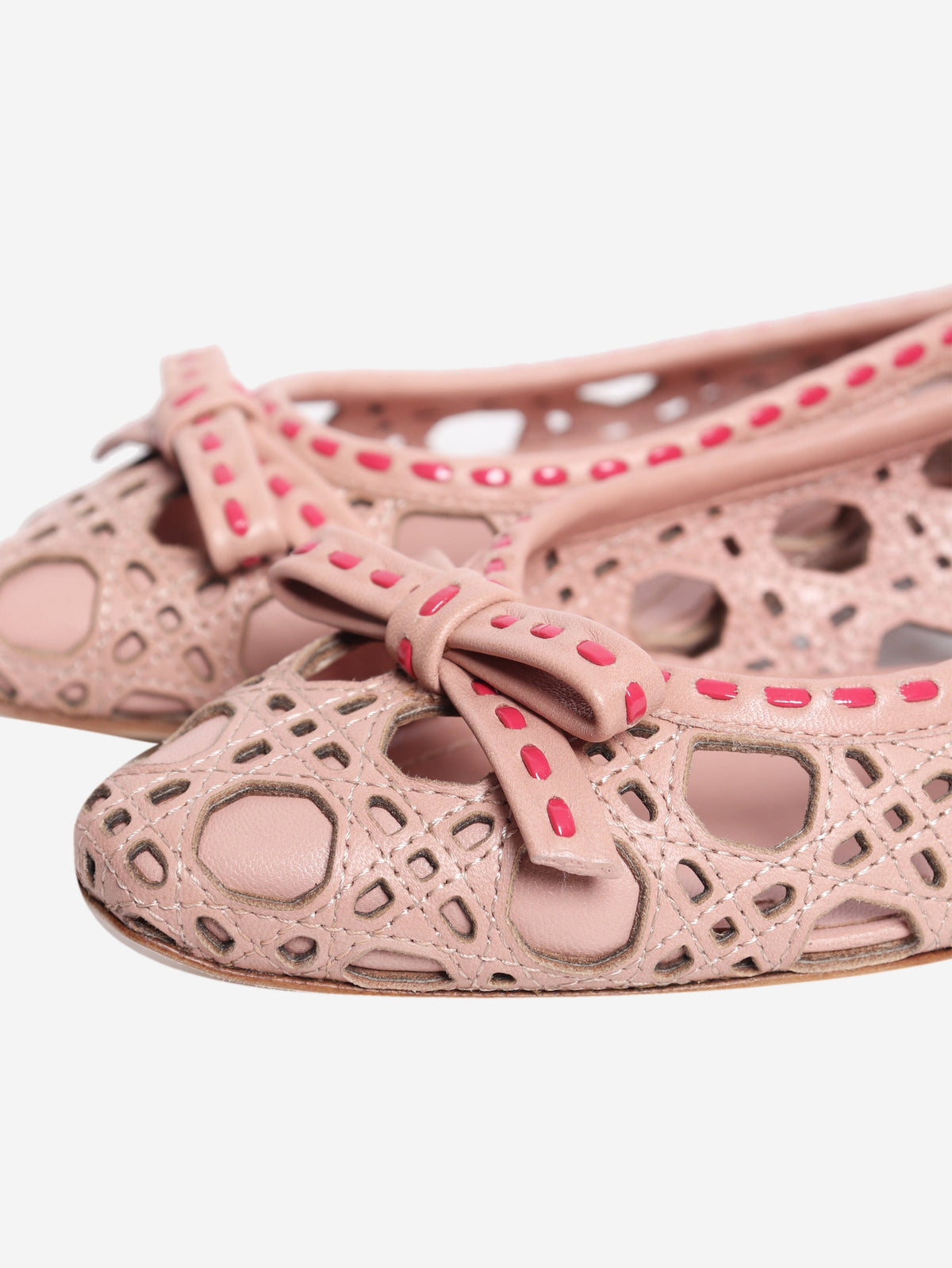 Vintage dusty pink laser-cut leather ballet flats - size EU 37 Flat Shoes Dior 