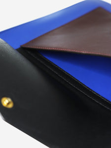 Celine Blue pocket leather cross-body bag - size