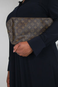 Louis Vuitton Brown Monogram Trousse de Toilette bag