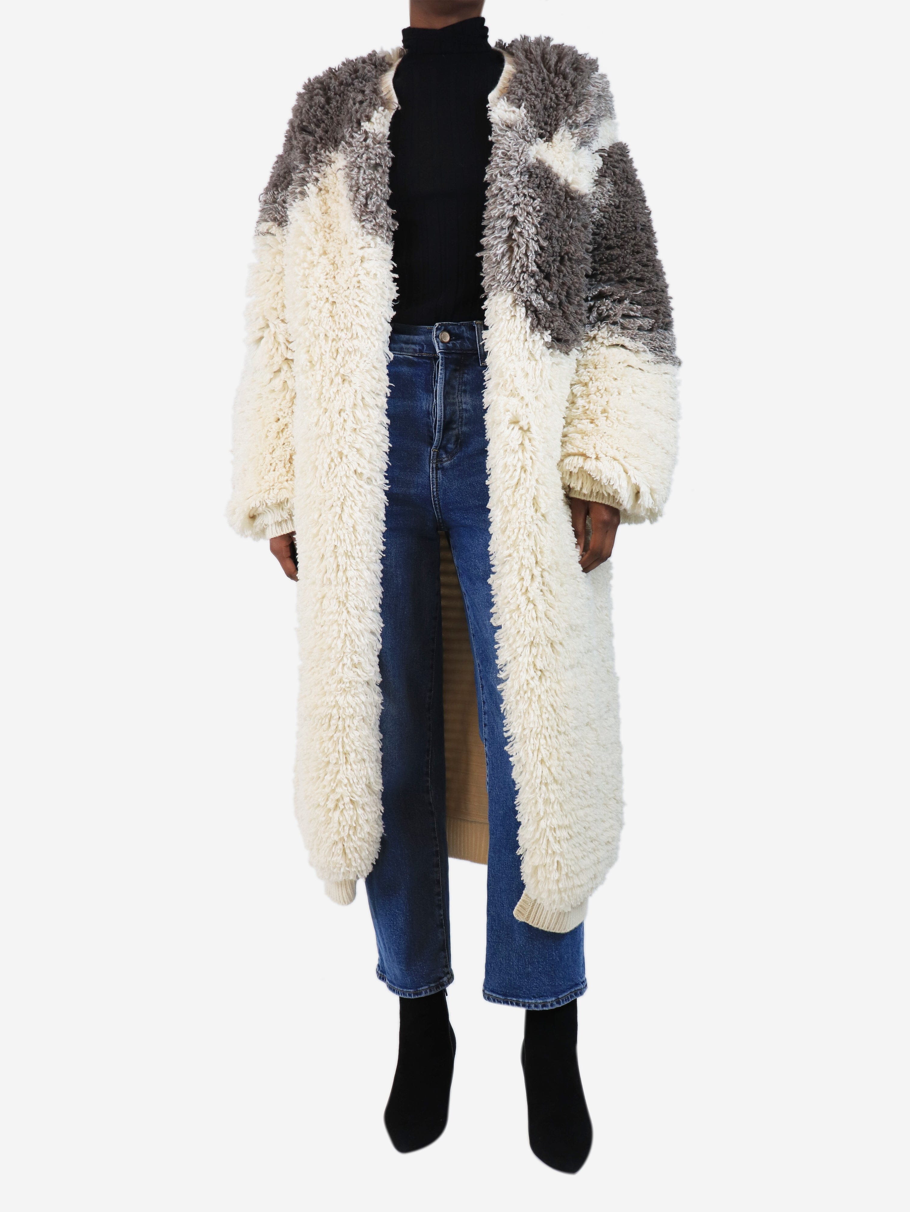 Cream thick shaggy coat - size XXS/XS Coats & Jackets Raey 