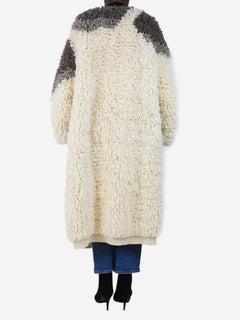 Cream thick shaggy coat - size XXS/XS Coats & Jackets Raey 