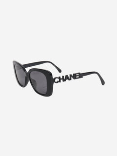 Black cat-eye sunglasses Sunglasses Chanel 