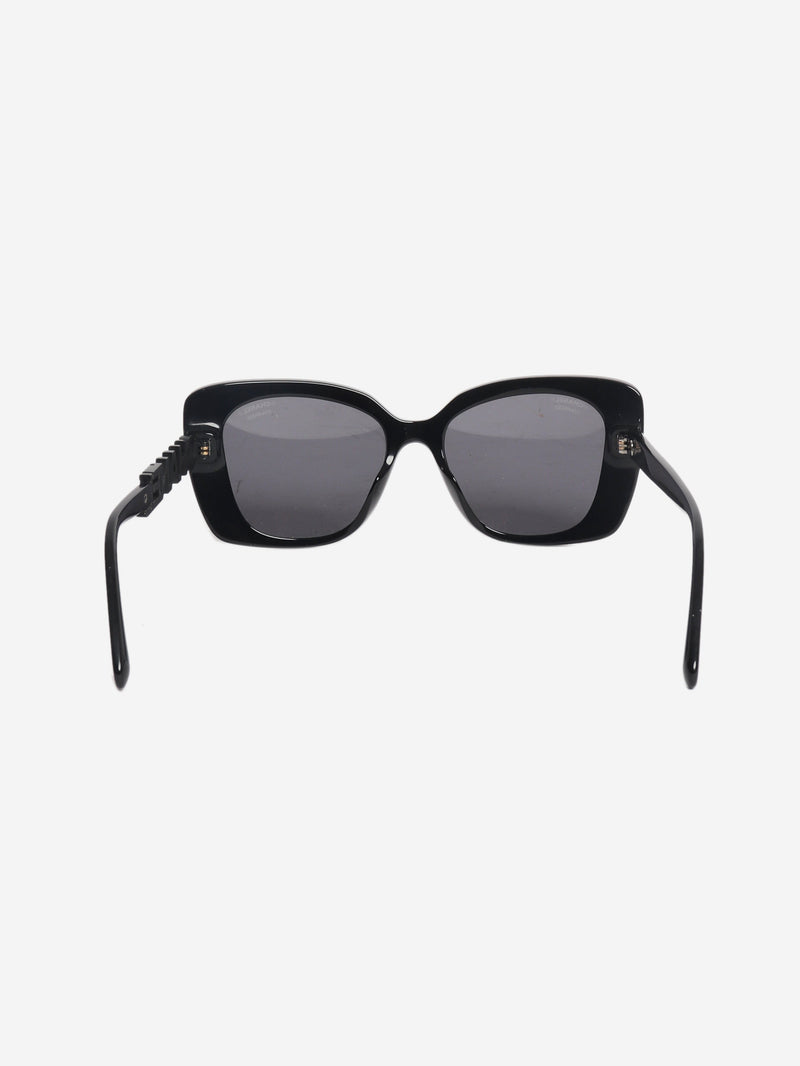 Black cat-eye sunglasses Sunglasses Chanel 