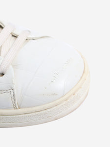 Louis Vuitton White croc-embossed trainers - size EU 36