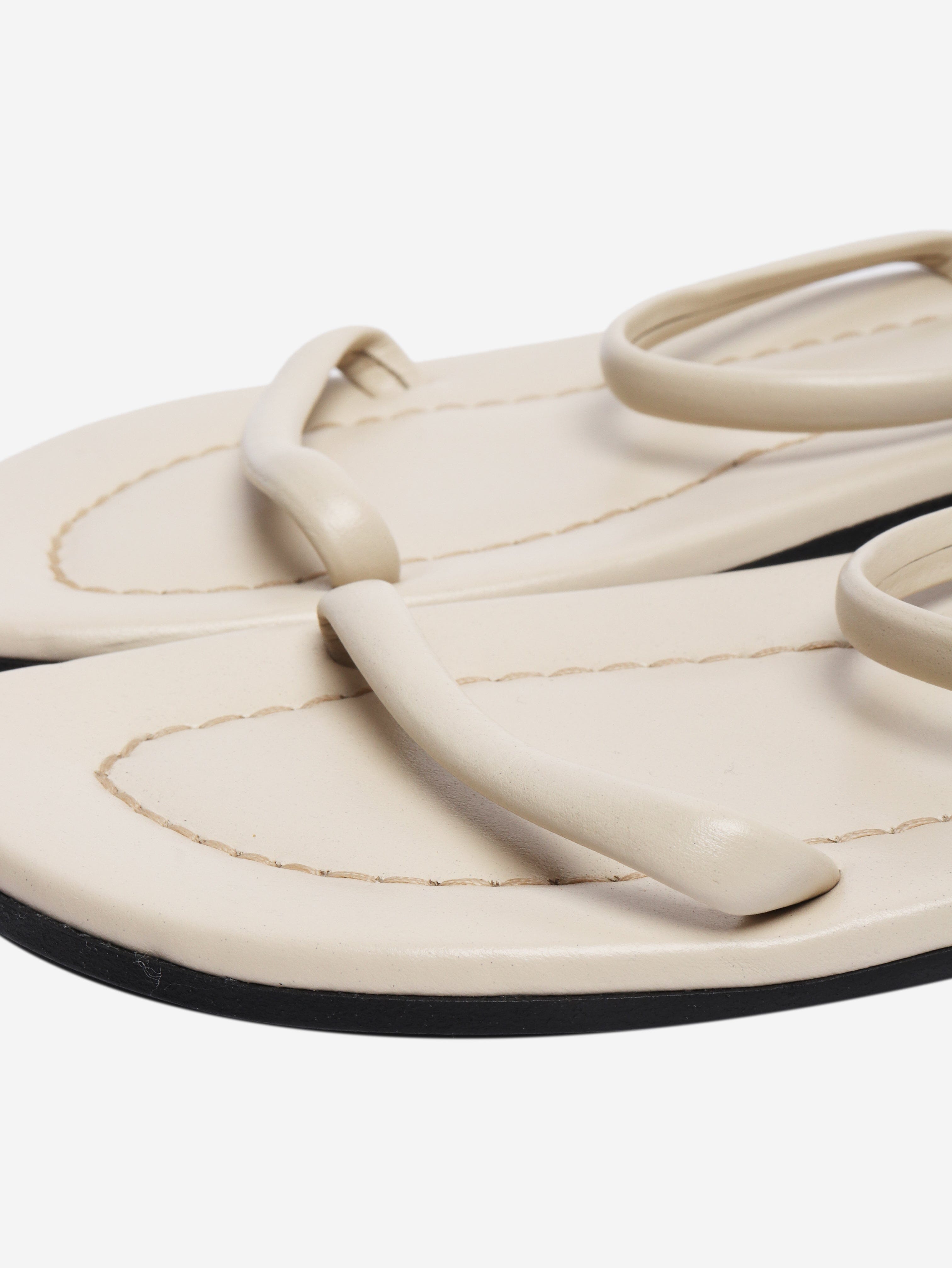 Cream leather sandals - size EU 39 Flat Sandals Toteme 