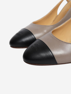 Taupe leather slingback heels - size EU 38