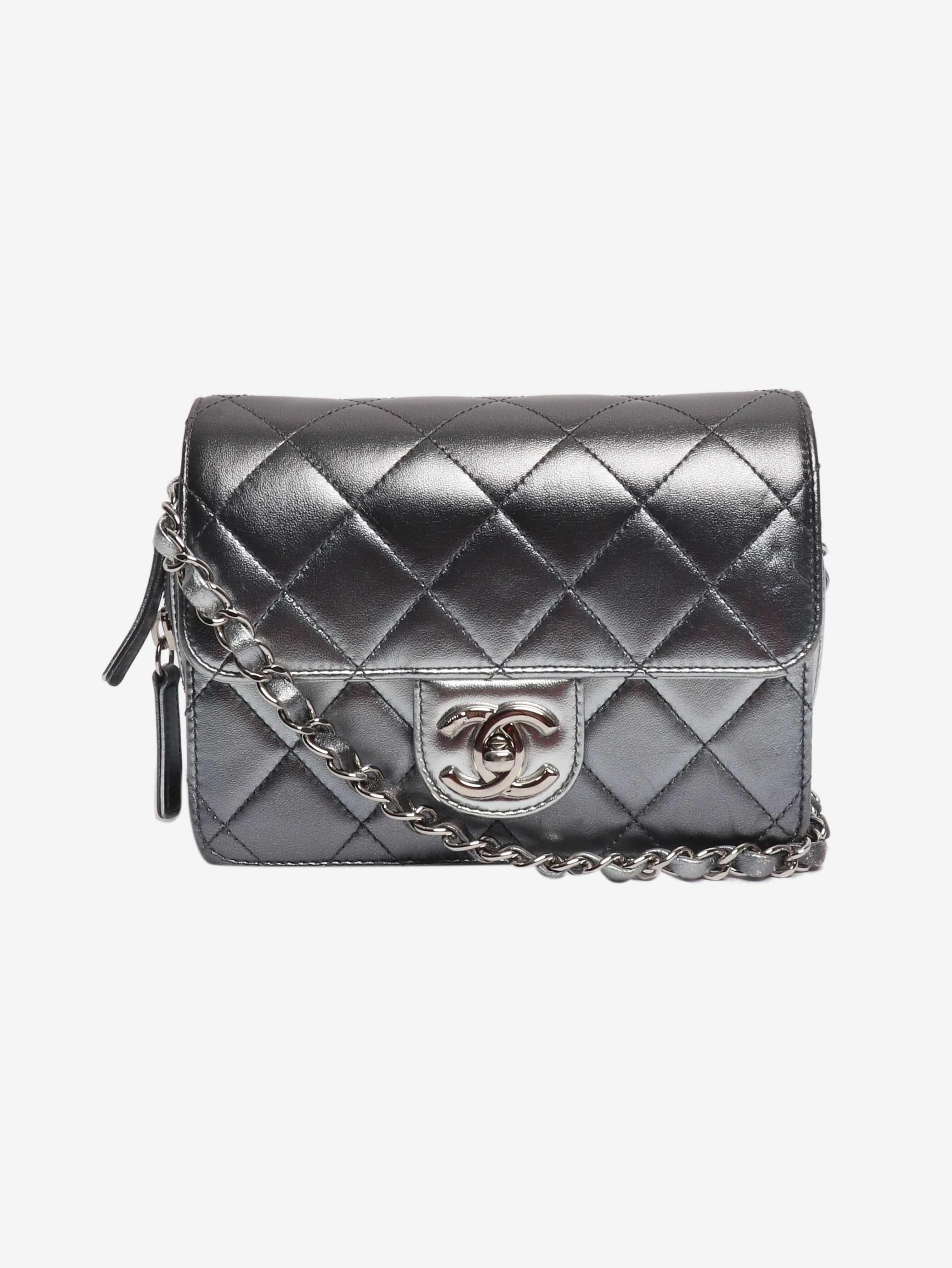 Silver Like A Wallet flap bag flap bag Cross-body Bags Chanel 
