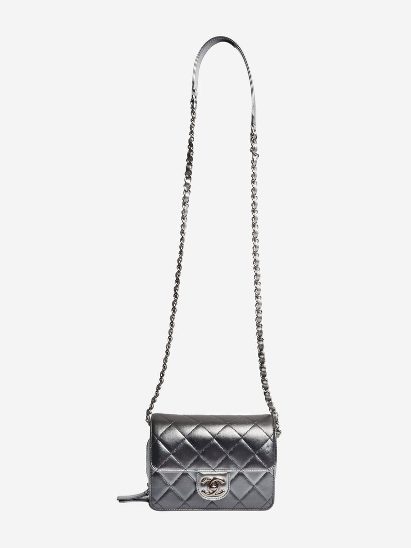 Silver Like A Wallet flap bag flap bag Cross-body Bags Chanel 