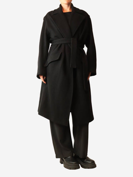 Black thick coat with belt - size UK 10 product image