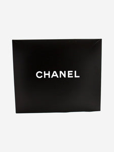 Chanel Black vintage 2002 jumbo caviar Classic flap bag