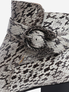 Reptile grey snake buckle detail boots - size EU 38.5 (UK 5.5) Boots Gucci 