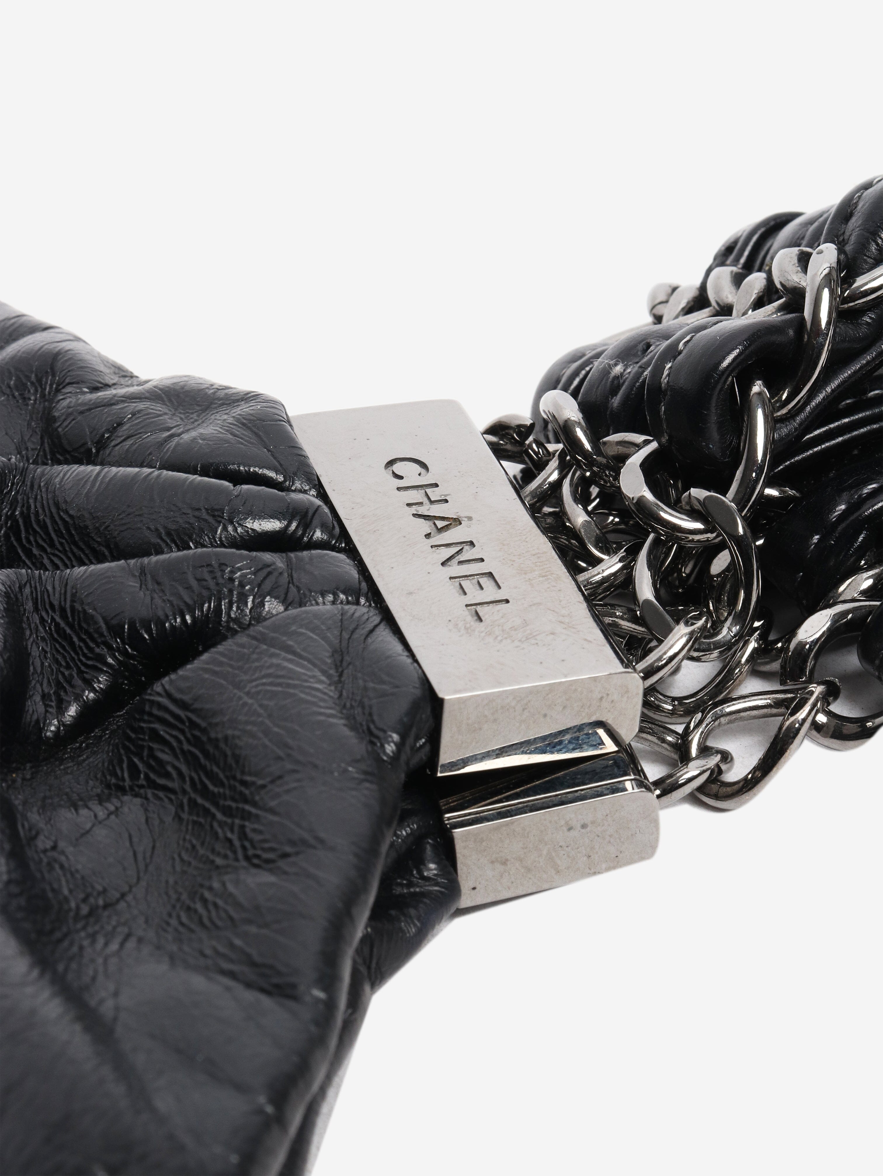 Chanel Shoulder bags - size Shoulder bags Chanel 