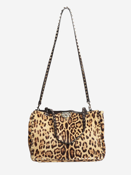 Brown leopard print ponyhair bag alternate image
