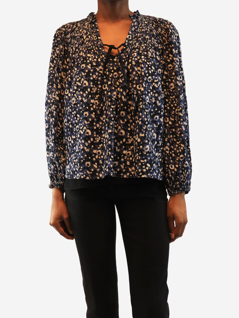 floral blouse