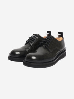 Green Monogram lace-up shoes - size UK 7.5 Flat Shoes Louis Vuitton 