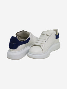 Alexander McQueen White round-toe chunky sole lace-up trainers - size EU 40