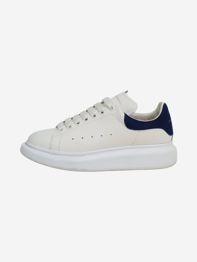 White round-toe chunky sole lace-up trainers - size EU 40 Trainers Alexander McQueen 