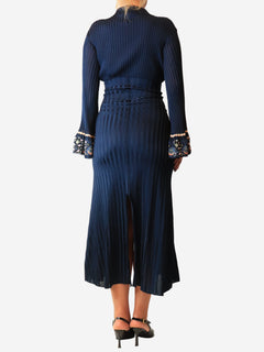 Navy ribbed v neck floral sleeve detail - size XS Dresses Chloe 