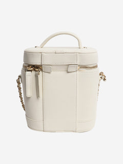 Chanel Shoulder bags - size Shoulder bags Chanel 