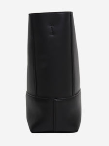 Bottega Veneta Black leather cross-body bucket bag