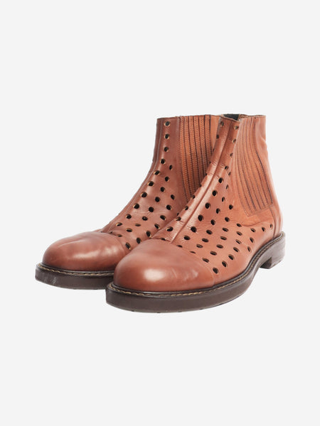 Brown holepunched leather ankle boots - size EU 40 alternate image
