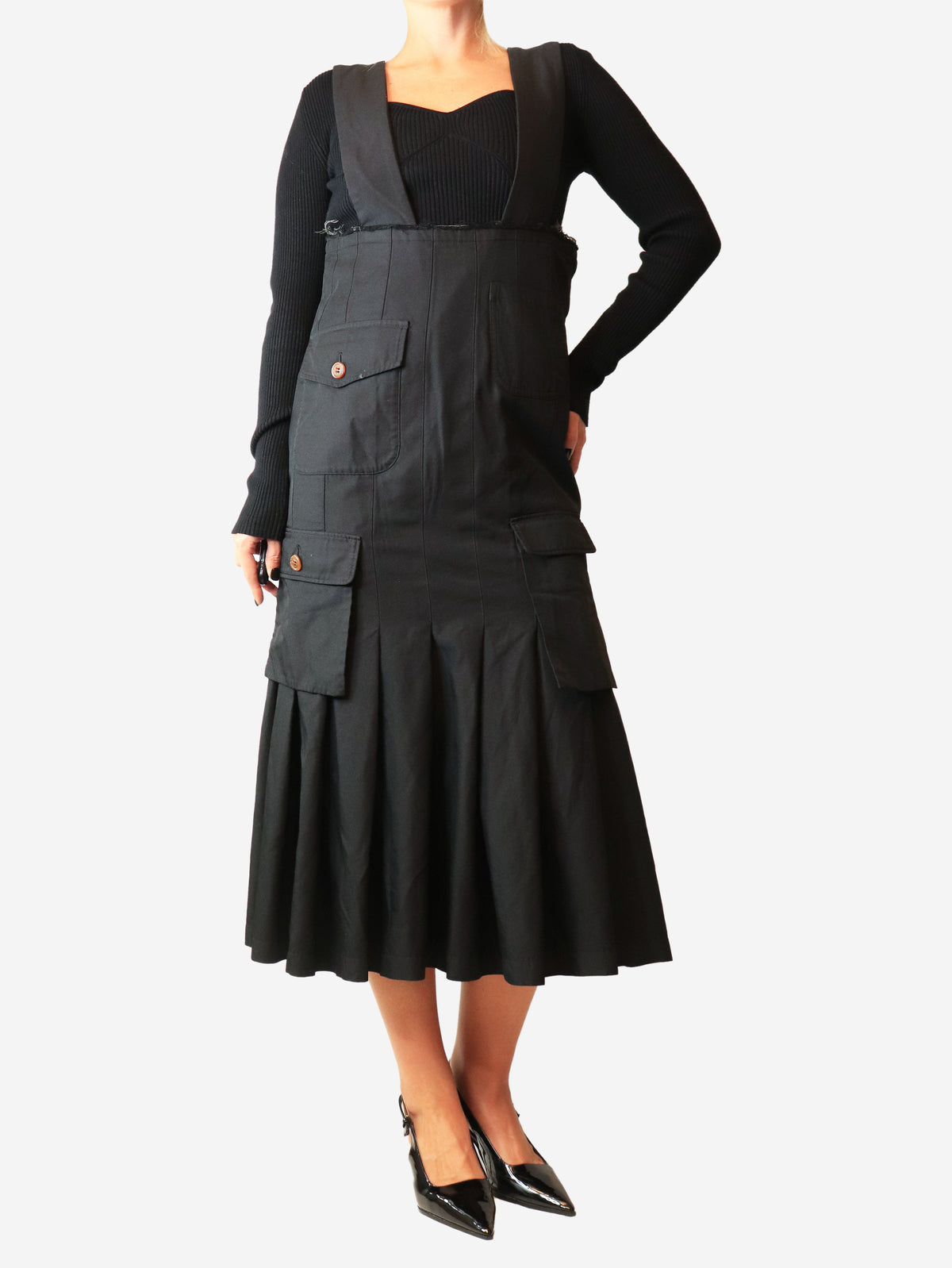Black pocket-front pinafore dress - size S