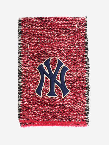NY Yankees pink sequin knit scarf product image