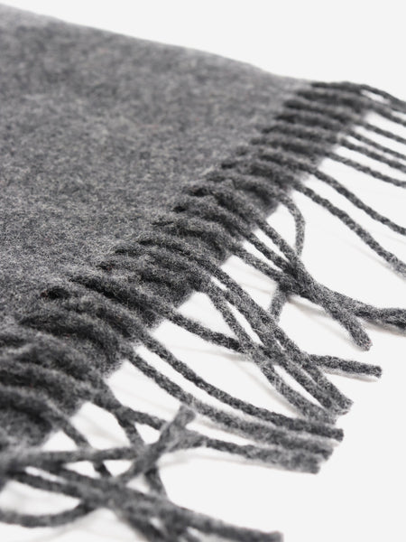 Dark grey classic wool scarf alternate image