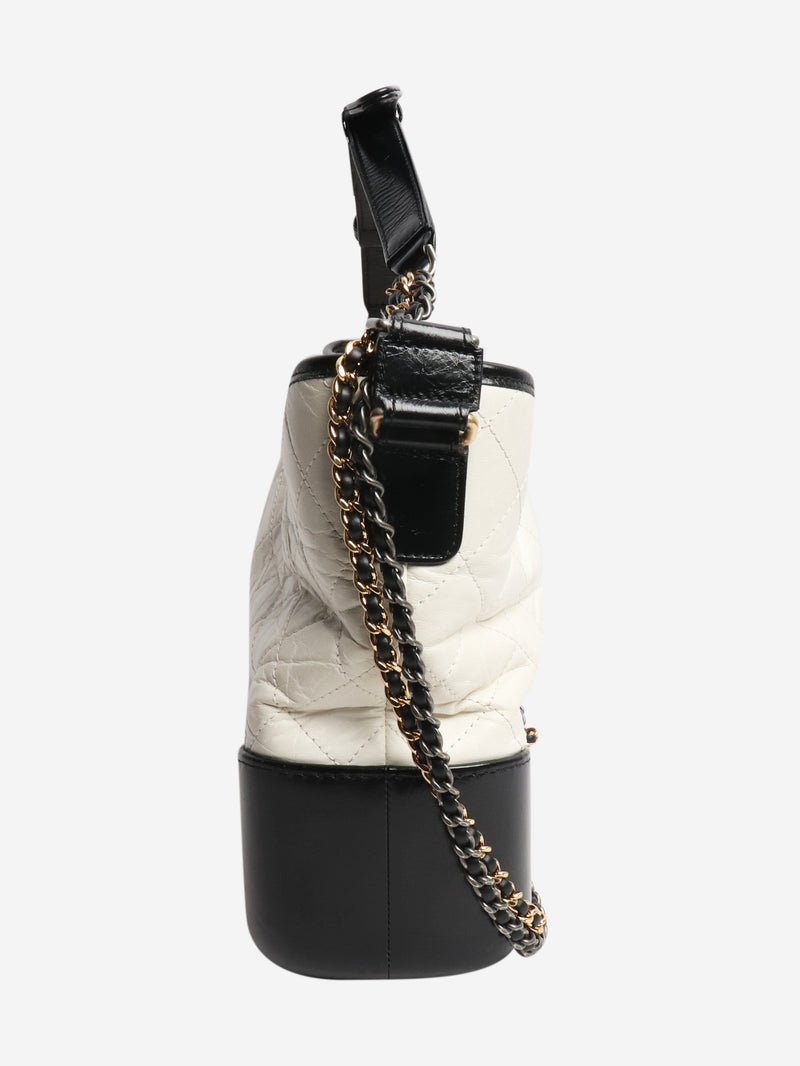 Chanel Shoulder bags - size Shoulder bags Chanel 