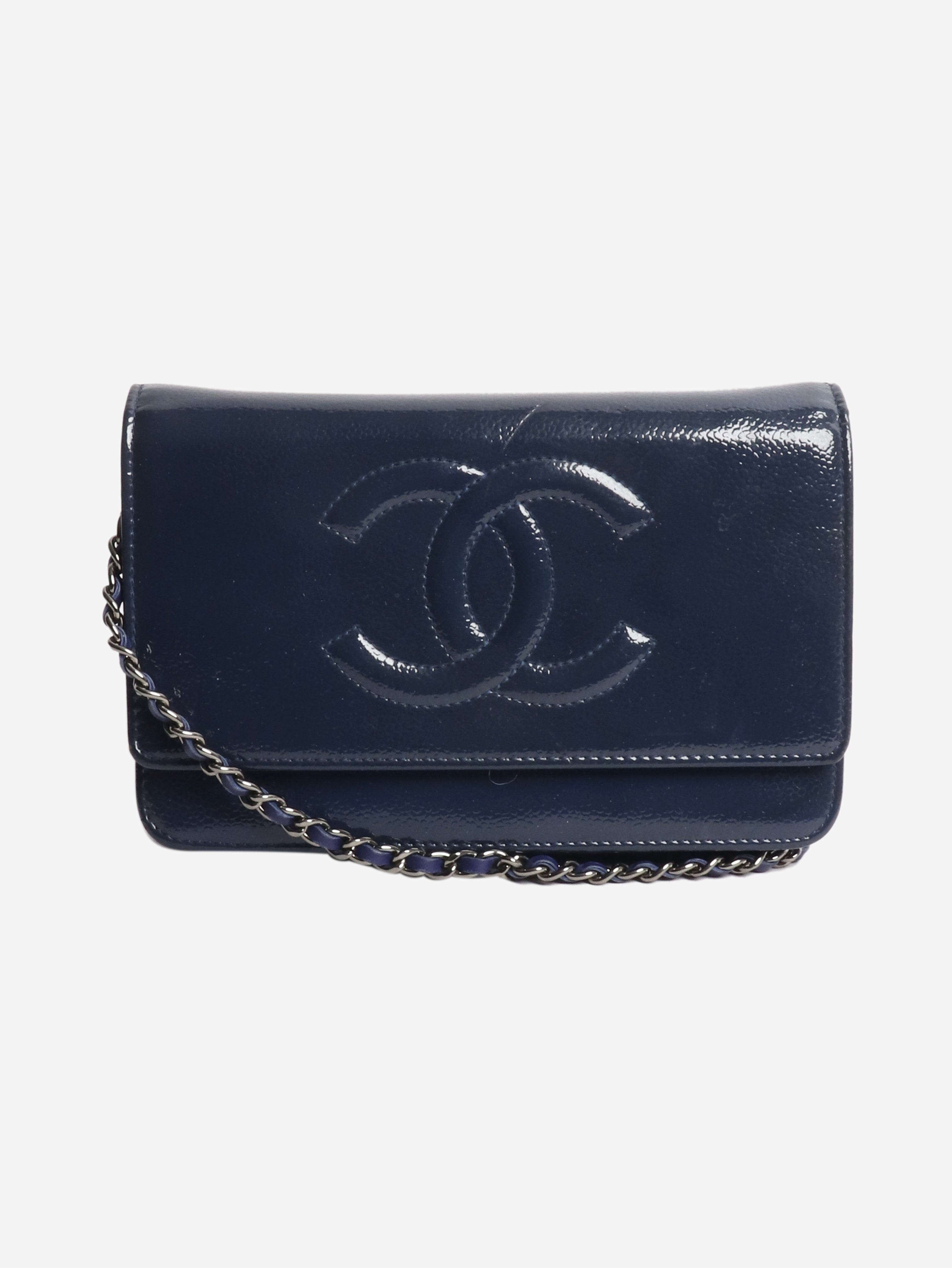 Chanel Shoulder bags - size Shoulder bags Chanel 