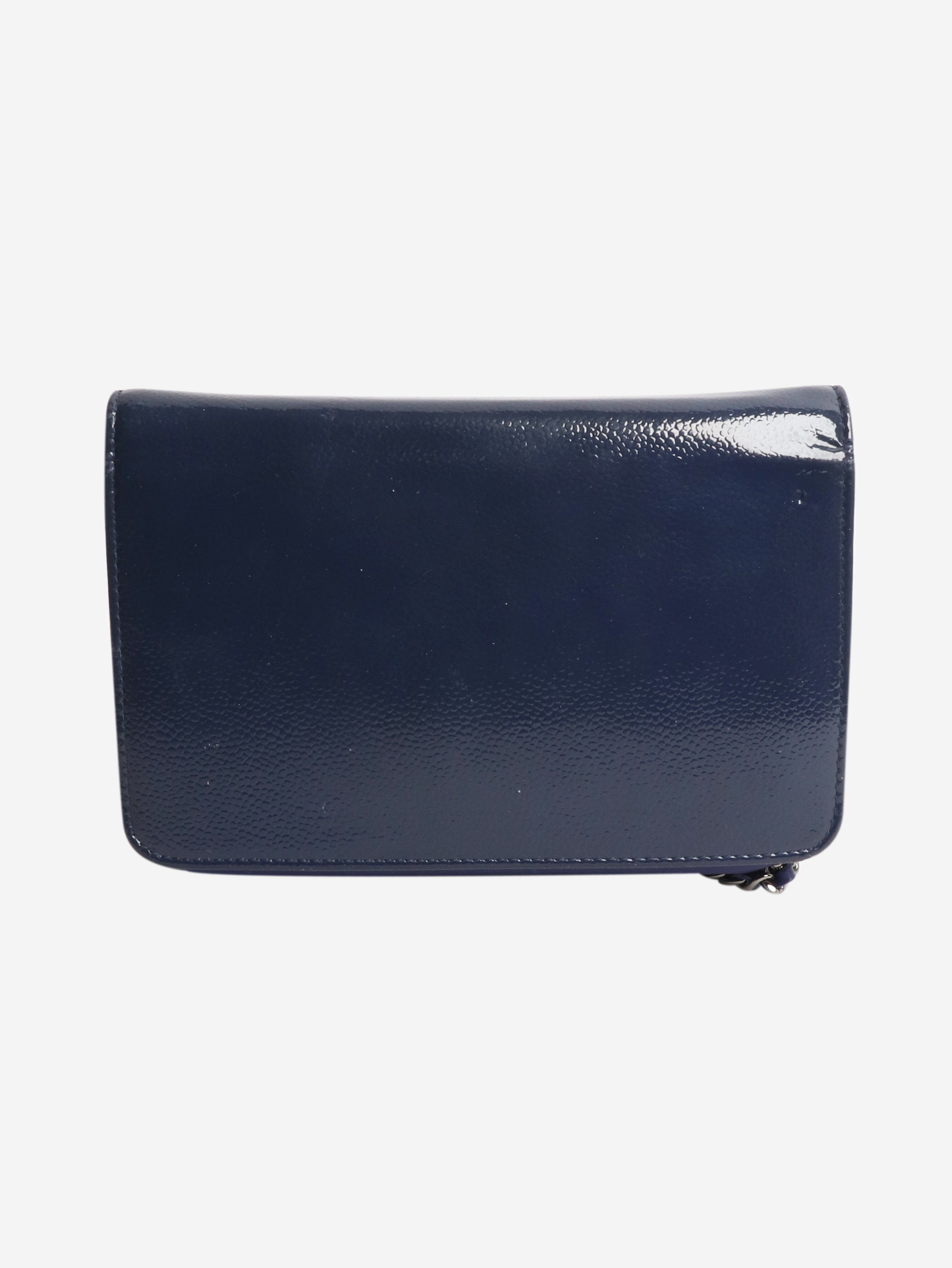 Chanel Shoulder bags - size Shoulder bags Chanel 
