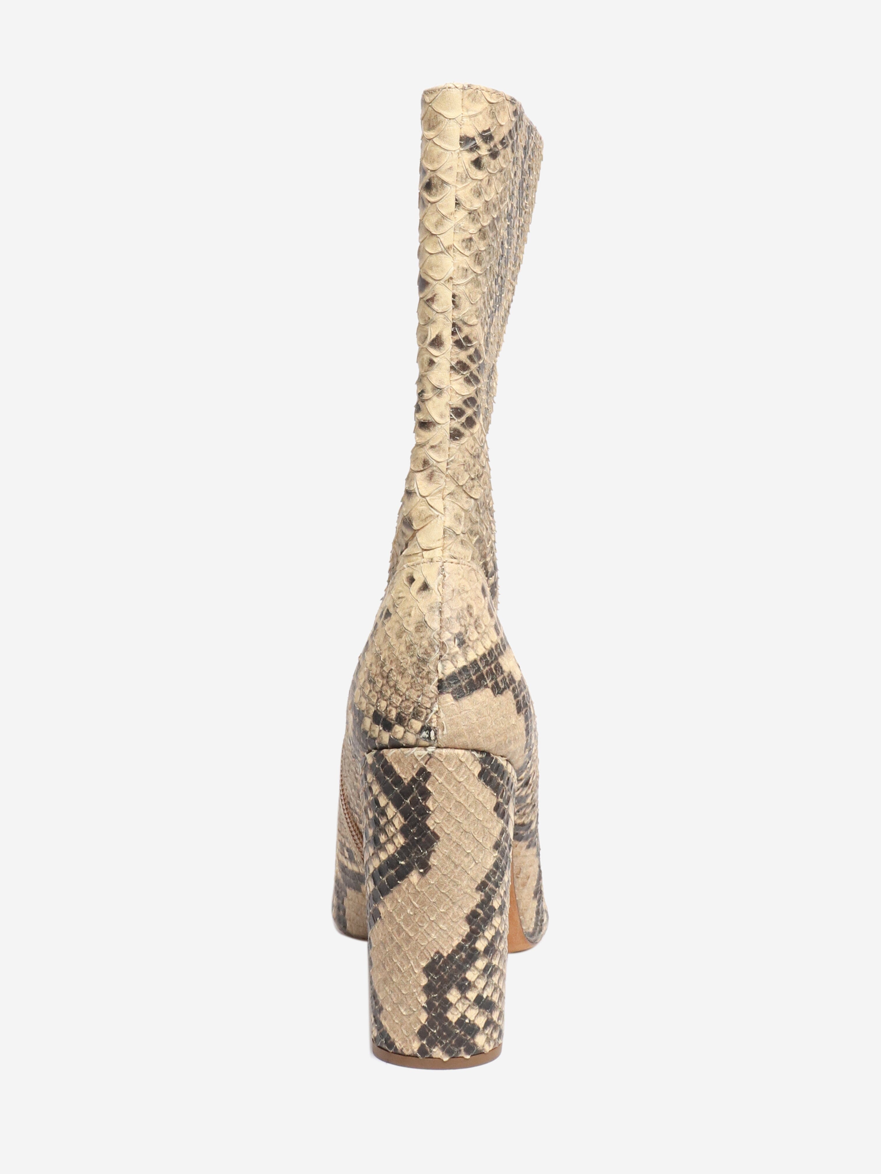 Neutral snakeskin boots - size EU 40 Boots Yeezy 