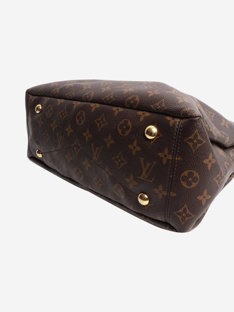 Louis Vuitton Shoulder bags - size Shoulder bags Louis Vuitton 