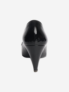 Black patent ballerina pumps - size EU 39 (UK 6)