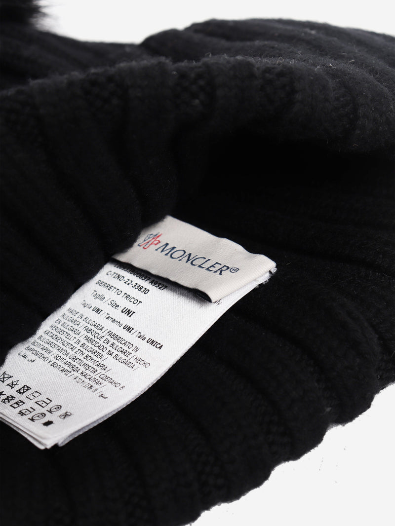 Black cable knit pom-pom beanie Hats Moncler 