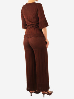Brown open-knit top and trouser set - size