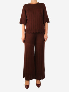 Brown open-knit top and trouser set - size