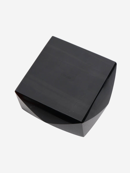 Black ashtray alternate image