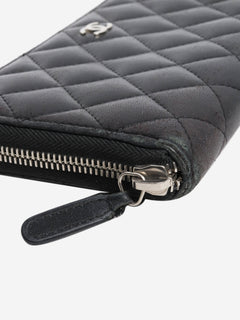 Black long quilted zip wallet Wallets, Purses & Small Leather Goods Chanel 