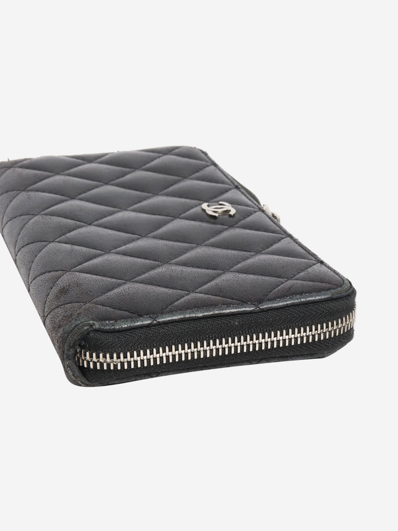 Black long quilted zip wallet Wallets, Purses & Small Leather Goods Chanel 