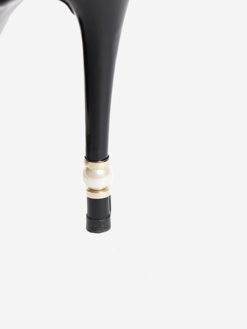 Black patent leather open-toe pearl detail heels - size EU 36