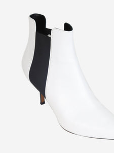 Celine White leather ankle boots with pointed toe - size EU 38