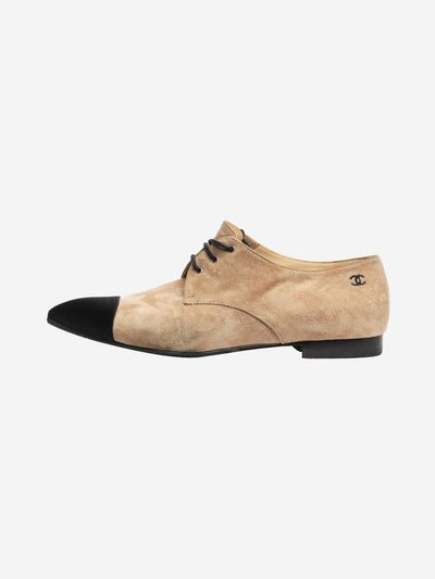 Black and neutral suede cap-toe oxfords - size EU 38.5 Flat Shoes Chanel 