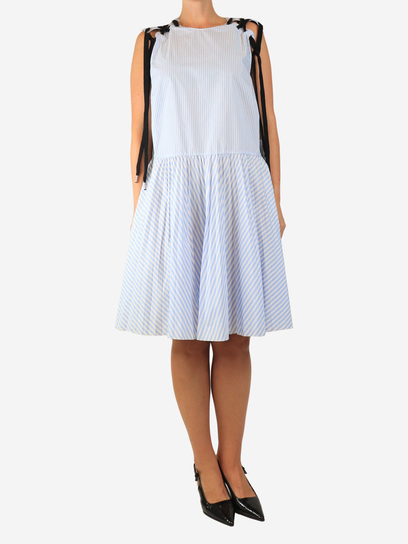 Blue and white sleeveless striped midi dress