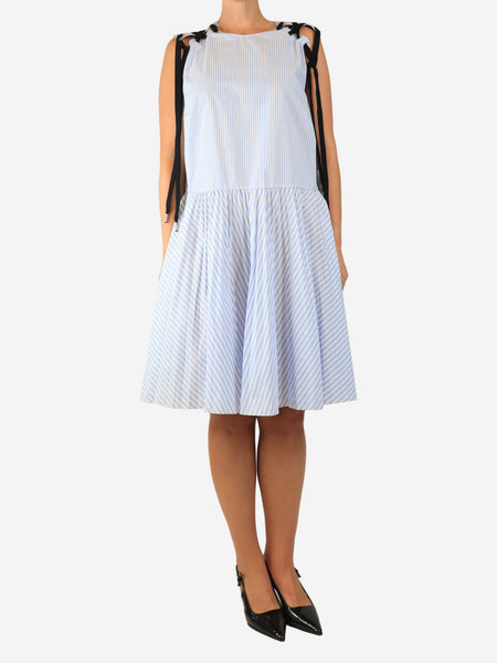 valentino blue and white dress sleeveless striped midi holidayfits Fashion Photo Of Gorgeous Crafted from 100% polyamide Size:Quart