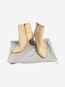 Manolo Blahnik Sand snake-effect ankle boots - size EU 38