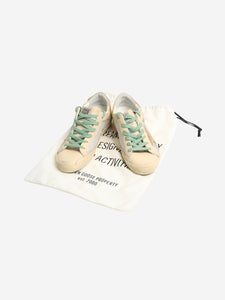 Golden Goose Deluxe Brand Beige Superstar trainers - size EU 37