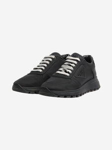 Prada Black Prax 01 logo trainers - size EU 38.5