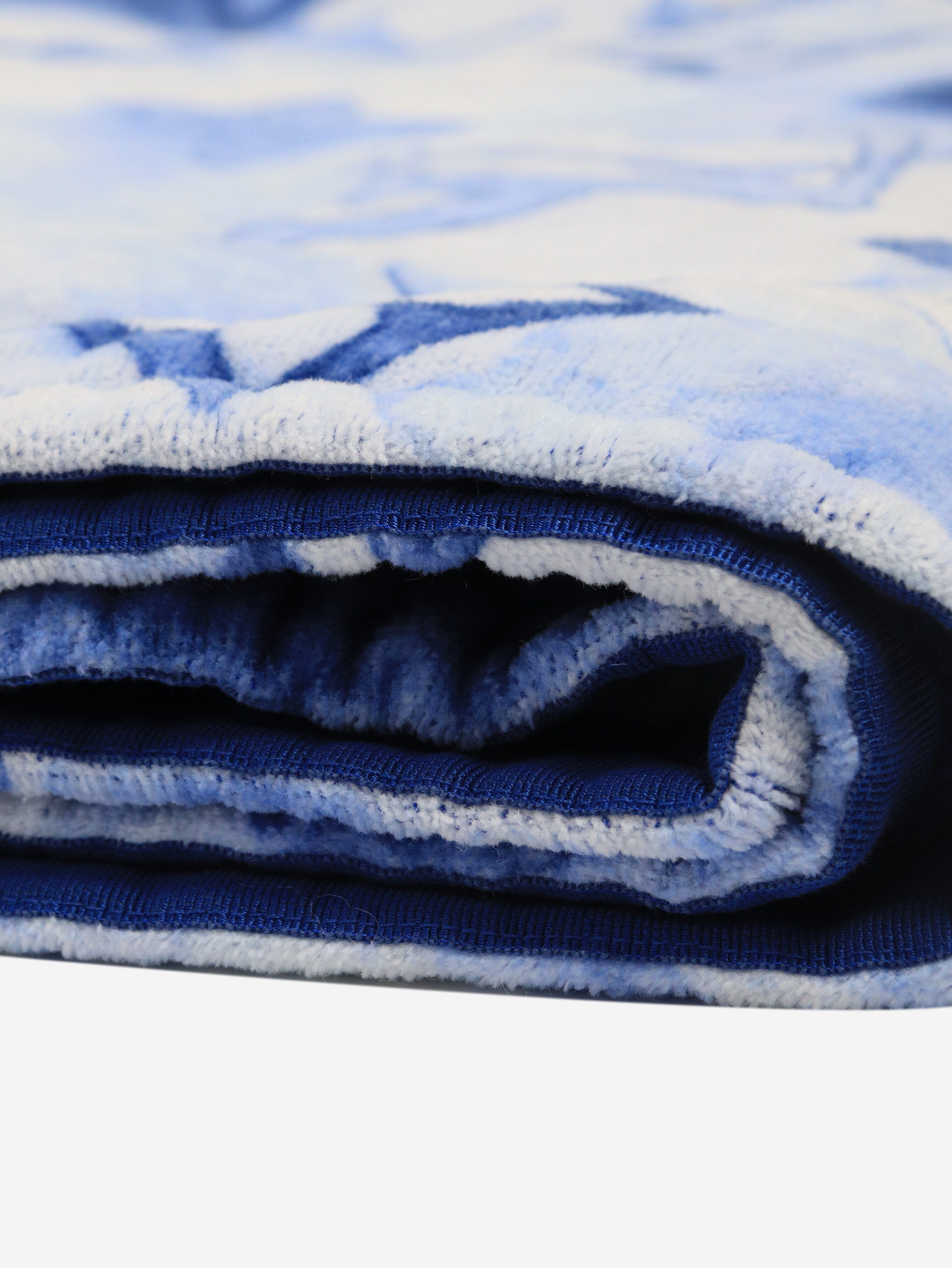 Blue watercolour beach towel Homeware Louis Vuitton 